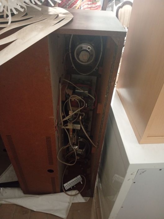 Móvel Grunding Leitor de Discos Vinis e Colunas