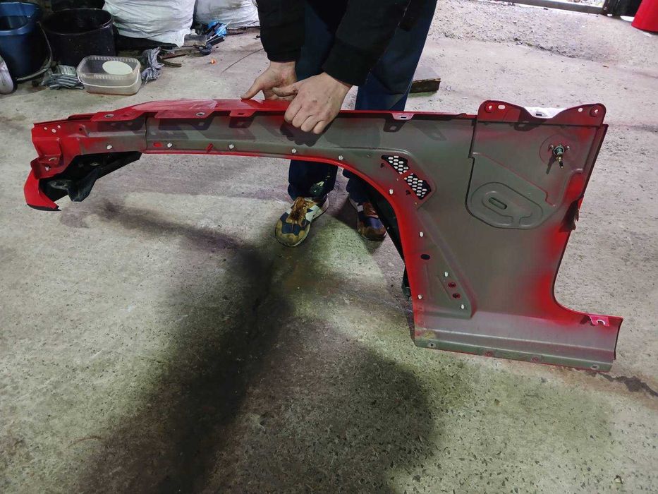 Jeep Wrangler JL Sahara 4xe Разборка Вранглер Крило в Зборі з Праве