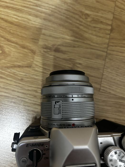 Aparat Olympus OM-D E-M10 II