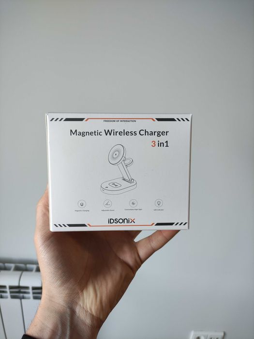 Carregador iDsonix 3 em 1 com tecnologia Mag-Safe