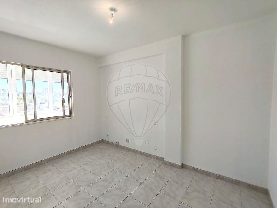 Apartamento T4 para venda