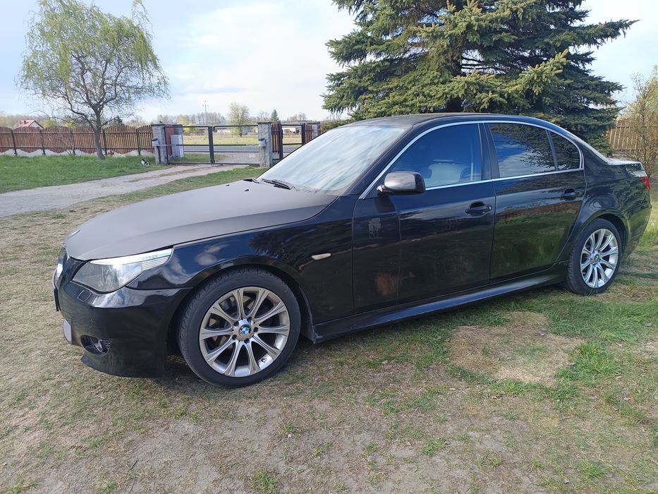 BMW 520 samochód