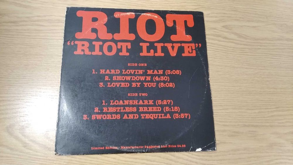 Winyl "Riot Live" Limitowana edycja VG