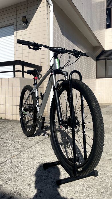Bicicleta BTT Giant Talon 1 29" (Tamanho M) - Transmissão Shimano Deore