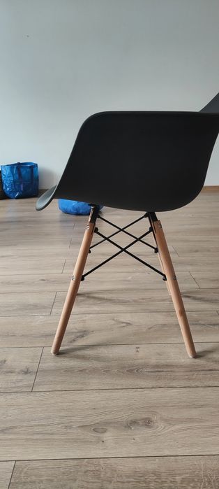 Krzesło/ fotel skandynawski z podłokietnikami