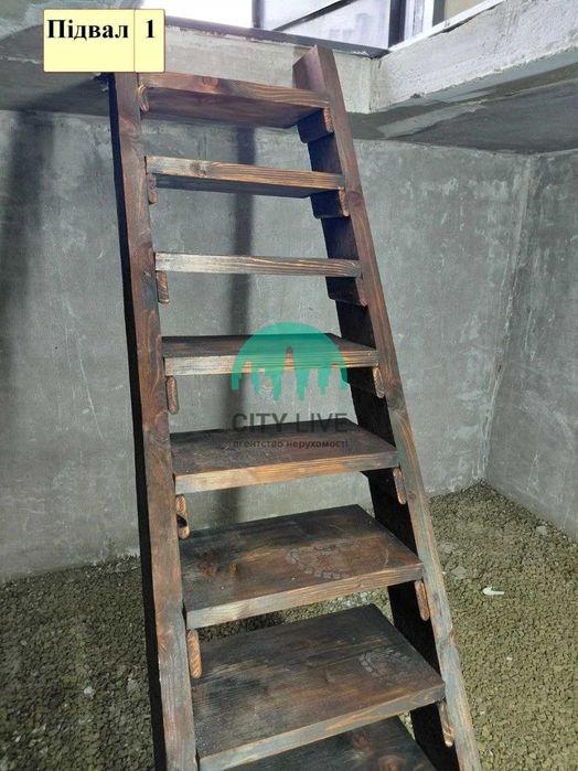 Продається капітальний гараж 42 м2 на 2 машини в ГБК-14, м. Івано-Франківськ (25)