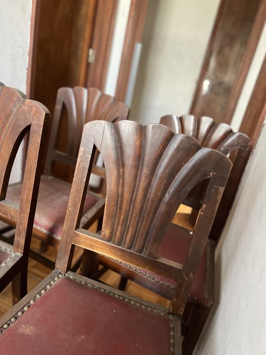 Conjunto 4 cadeiras madeira e pele para restauro