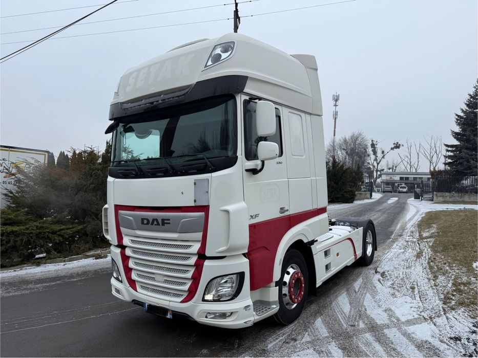 DAF XF 106 530 FT* SUPER SPACE CAB* LODOWKA* KLIMA POSTOJOWA* 2 Łóżka* ALUSY* z Francji  XF 106 530FT* SUPER SPACE CAB* LODOWKA* * 2 Łóżka* z Francji