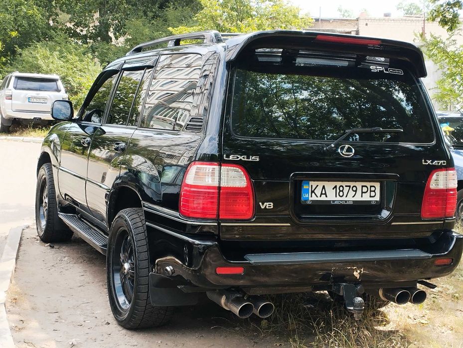 Lexus LX470 чёрный газ бензин