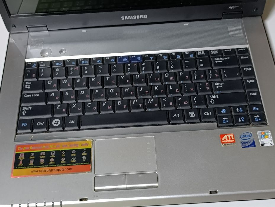 Ноутбук Samsung r60 plus в гарному стані