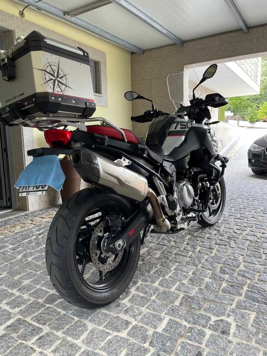 Mota BMW GS 750 de 2019