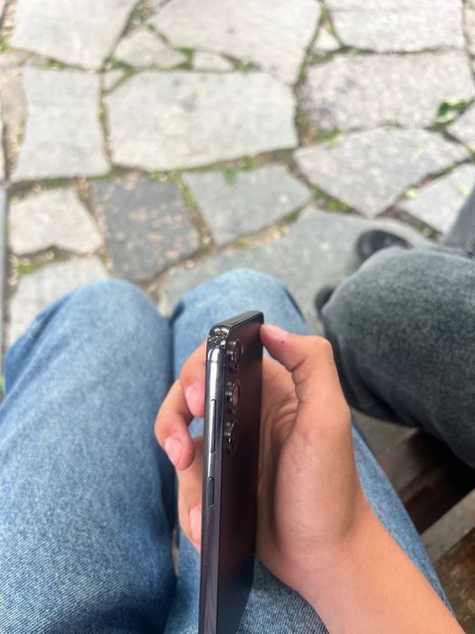 Samsung s23 8/256
