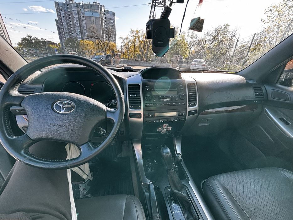 Продам Toyota Prado 120