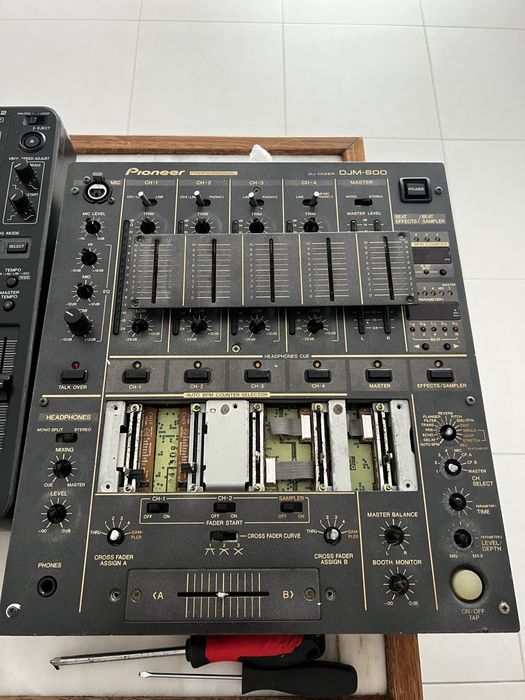 Fader pioneer djm 500/600/700/800 (potenciometro deslizante)