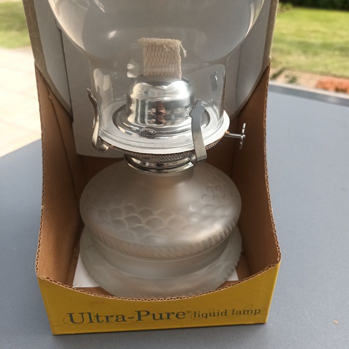 Lampa naftowa z USA nowa