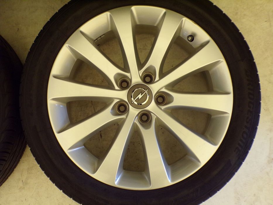 felgi alu opel astra zafira vectra meriva b 17 5x110 et35