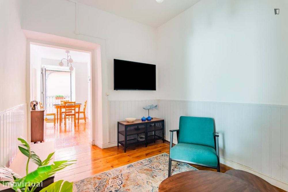 Apartamento com 2 quartos - localizado em Intendente Lisbon