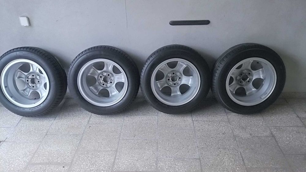 Koła aluminiowe 15 Toyota i inne z rozstawem 4 x 100
