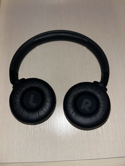 Навушники безпровідні JBL TUNE 520 BT