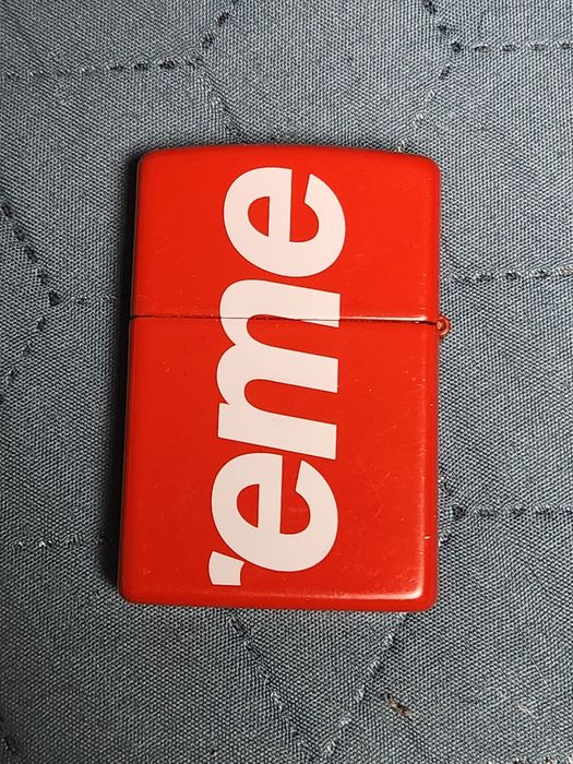 Zippo x supreme zapalniczka