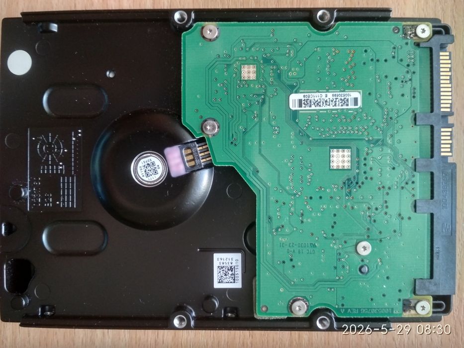 НЕробочий ST31500341AS жорсткий диск SATA seagate 1.5TB HDD