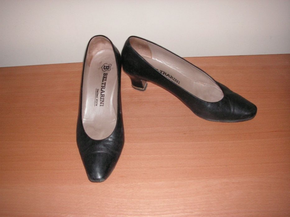 Sapatos Beltrarini Preto em Pele  T38