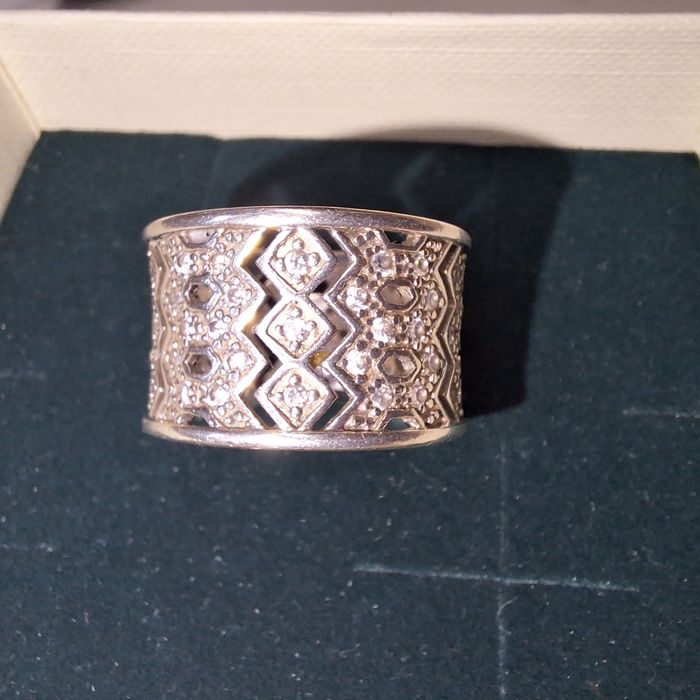 Pierścień szeroki Apart