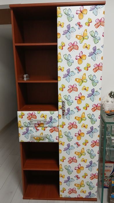 Дитячий шкаф/пенал з метеликами
