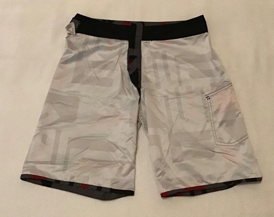 Calções Quiksilver
