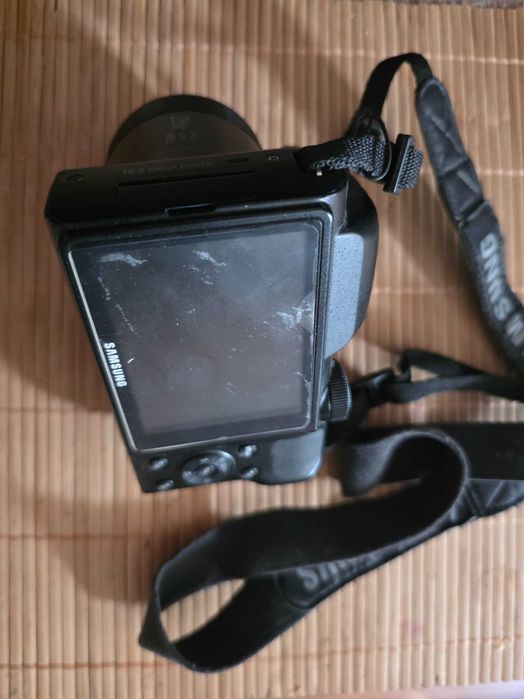 Samsung WB100 идеальний стан