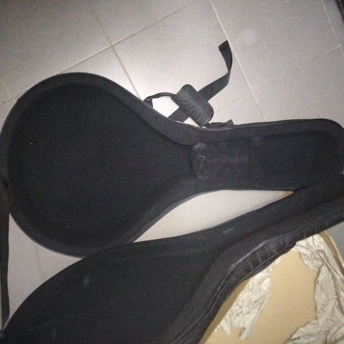 Estojo semirrigido de guitarra portuguesa fado