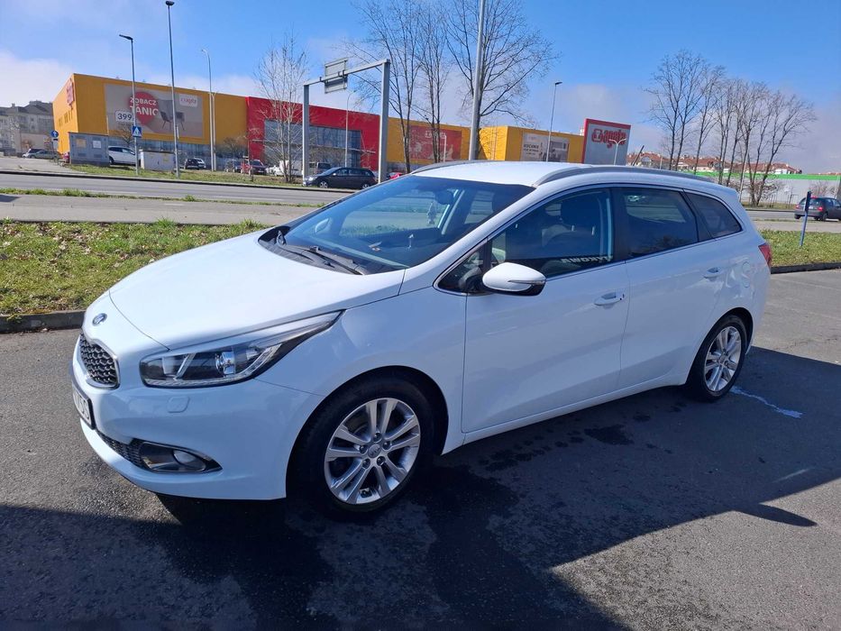 Kia Ceed 1.6 Kombi GDI Automat 2015