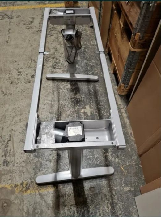 Biurko regulowane elektrycznie BEKANT /GALANT ** blat gratis**