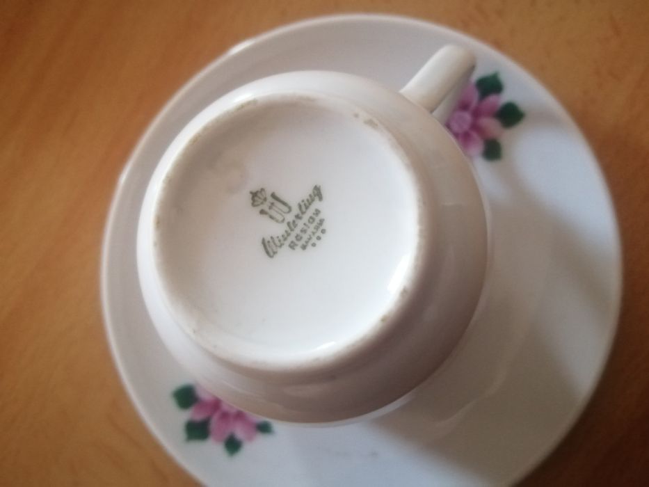 Chávena e Pires café antiga