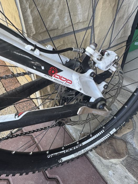 TREK REMEDY  Full Carbon  MTB Downhill po serwisie