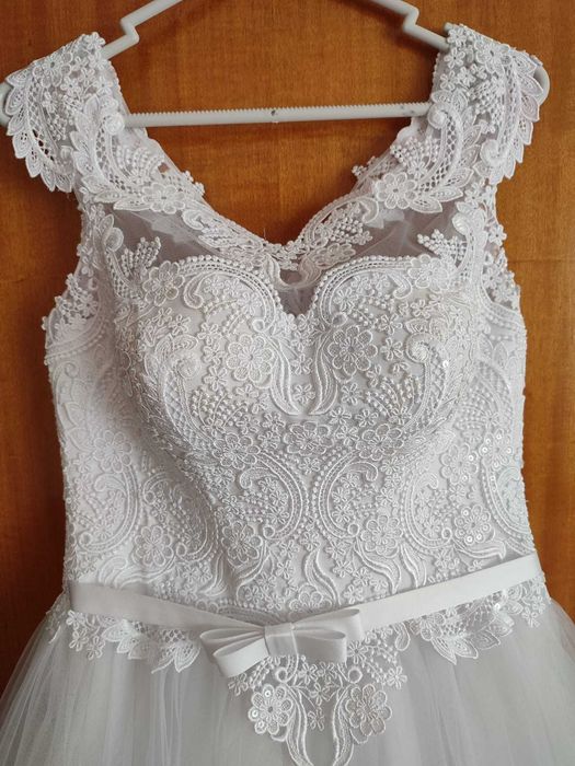 Vestido de noiva (usado somente 4h)