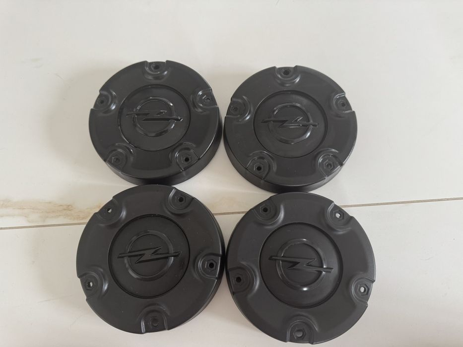Комплект колісних ковпаків R15