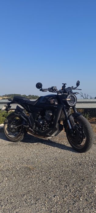 Vendo Zontes GK 350 imaculada