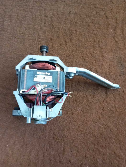 Продам мотор для пральної машини