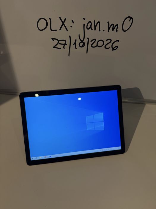 Surface Tablet Go 2 Intel m3 8/128gb super stan