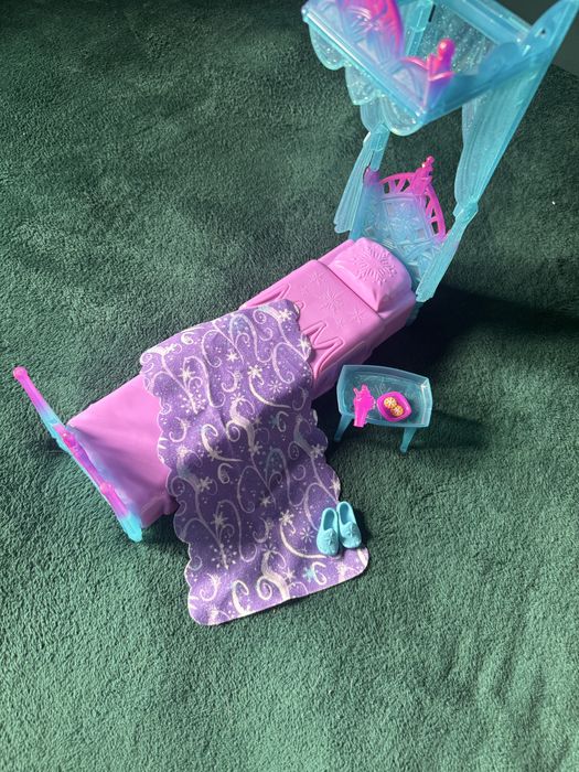 Łóżko dla lalek kraina lodu Elsa