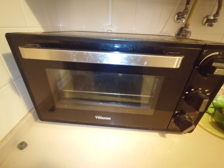 Forno grande em Muito bom estado