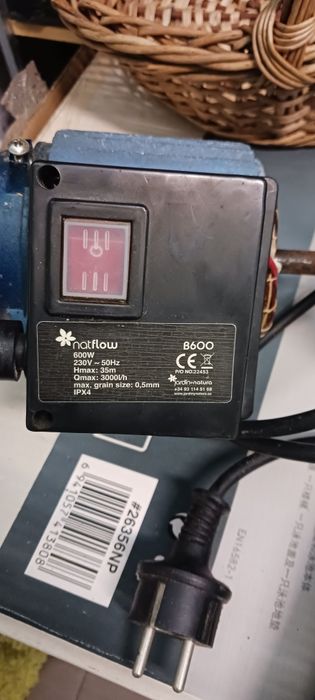 Bomba água,  motor a funcionar