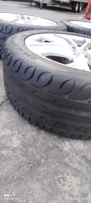 Mercedes Jantes como NOVAS e pneus 235x45