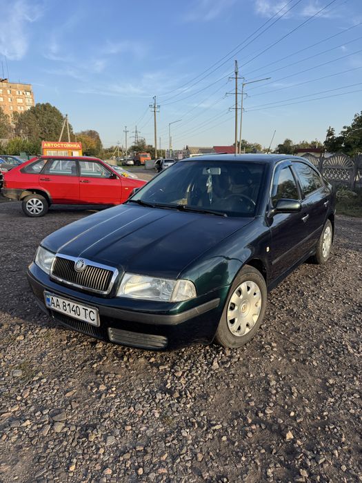 Продам Шкоду 1.6 газ/бенз