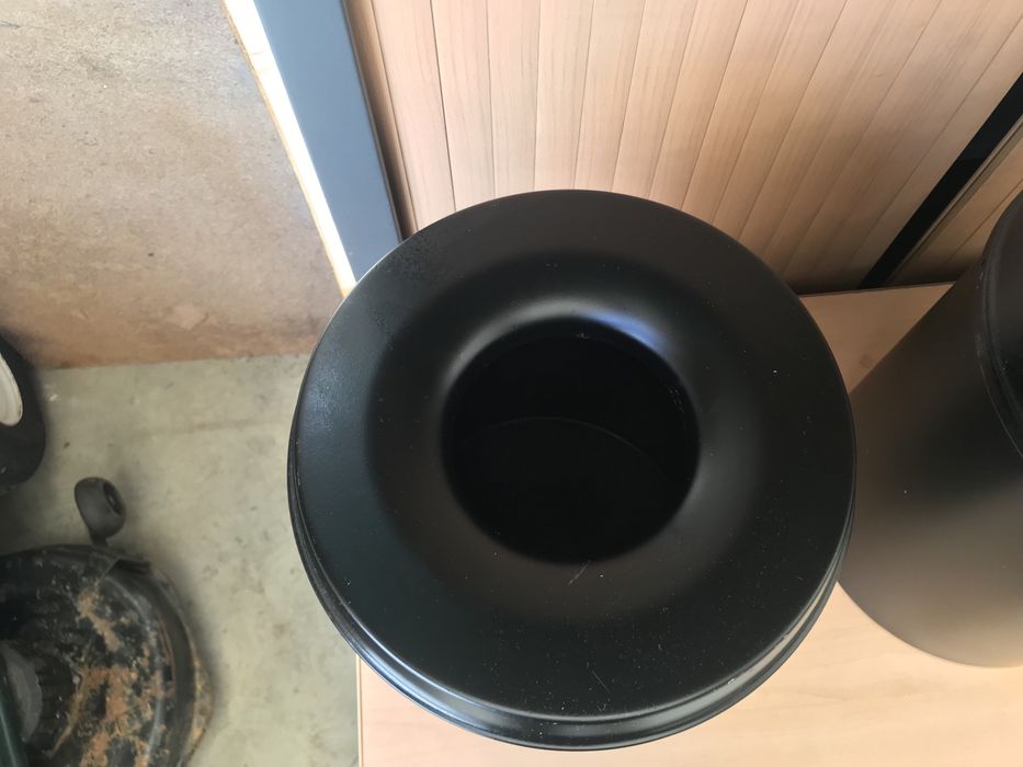 Kosz na odpady trudno palny stalowy