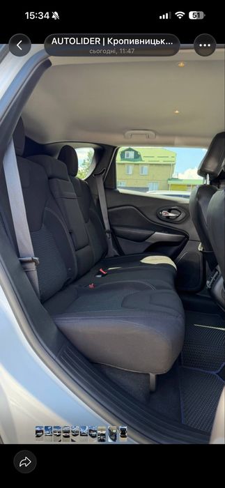 Jeep Cherokee 2019 VIN 1C4PJLCB3KD381171 фото оголошення 4 з 6