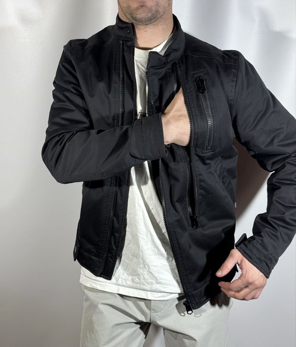 Куртка бомбер G-Star Raw  оригінал розмір S-M у новому стані
