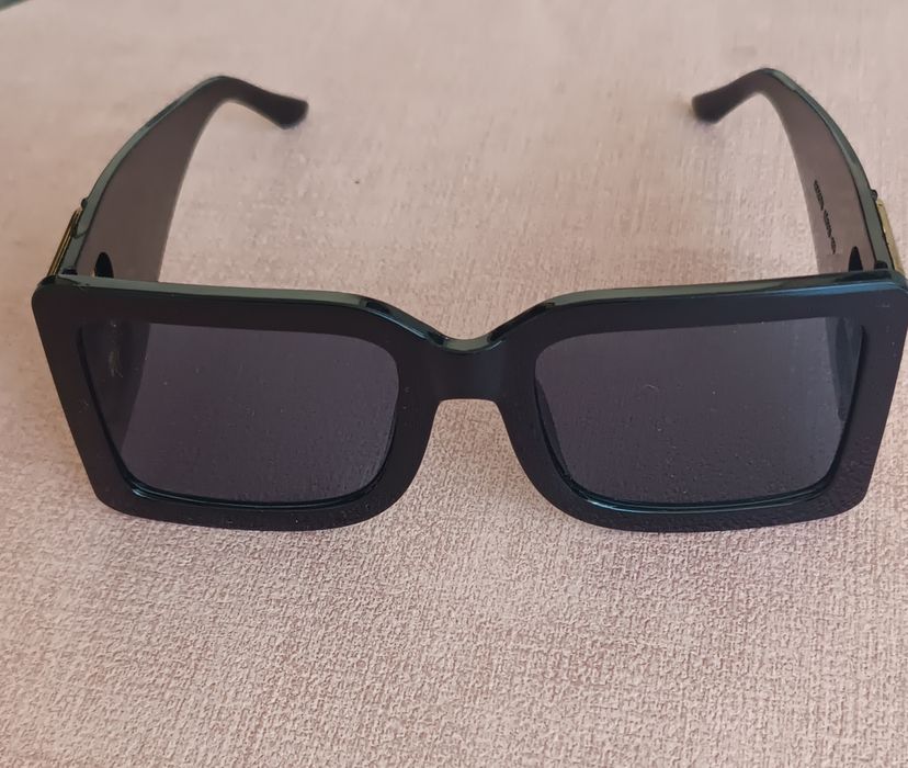 Okulary przeciwsłoneczne nowe
