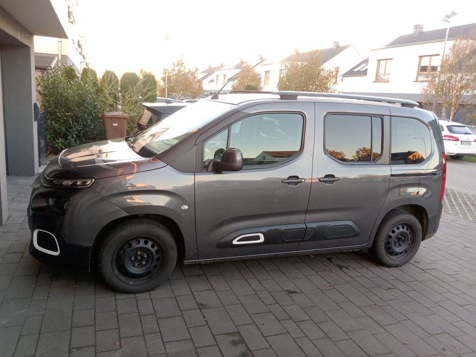 Koła Felgi Opony zimowe DS Berlingo Partner Combo C4 6,5x16 ET47 5x108